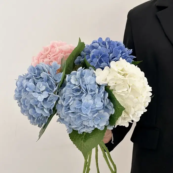 Fleurs artificielles en tissu de soie réalistes