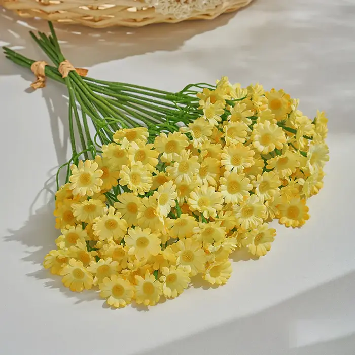 12-48 pièces de fleurs artificielles en forme de marguerite