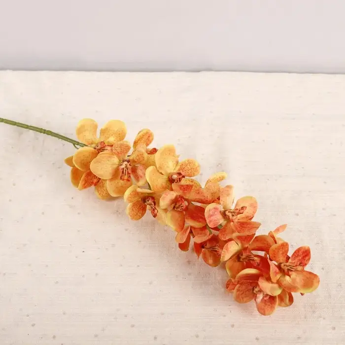 Orchidée Papillon Artificielle