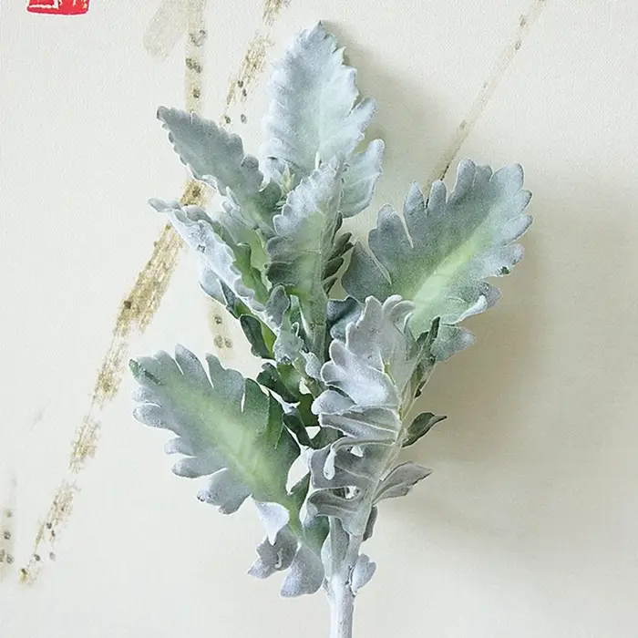 Plantes artificielles en velours