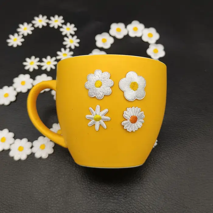 Lot de 10 Pièces de Patchs Brodés Détruire, Fleurs, Fer à Repasser