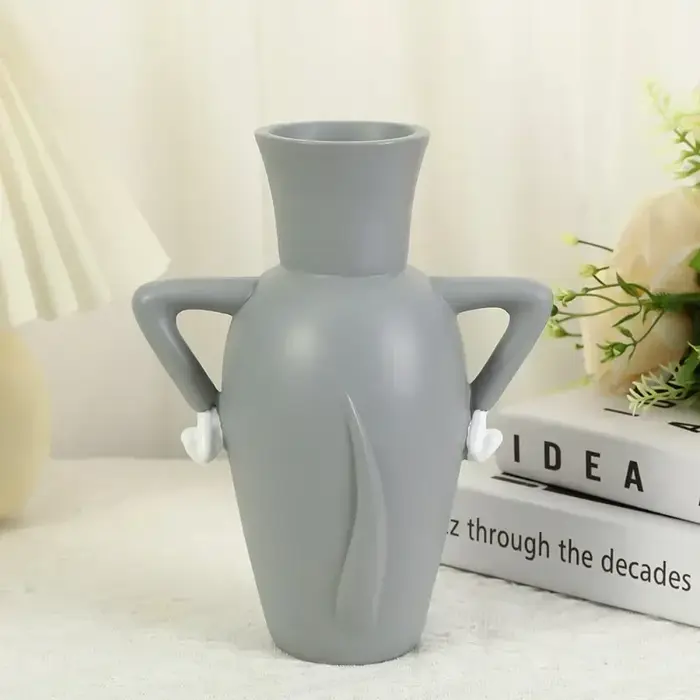 Vase, pot à pinceaux