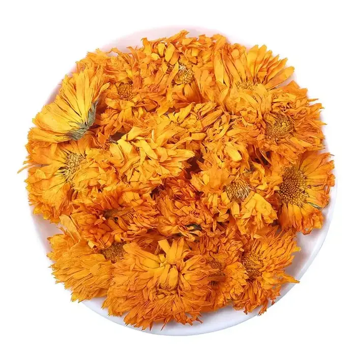 Bourgeons de chrysanthèmes naturels séchés de qualité supérieure pour la fabrication de savons et de bougies