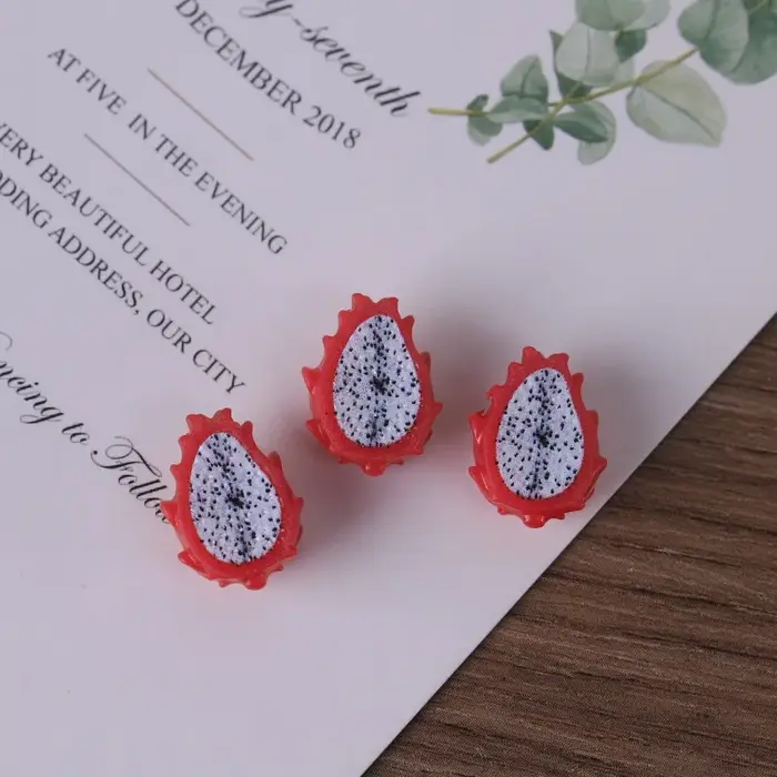 Lot de 3 miniatures de fruits du dragon artificiels