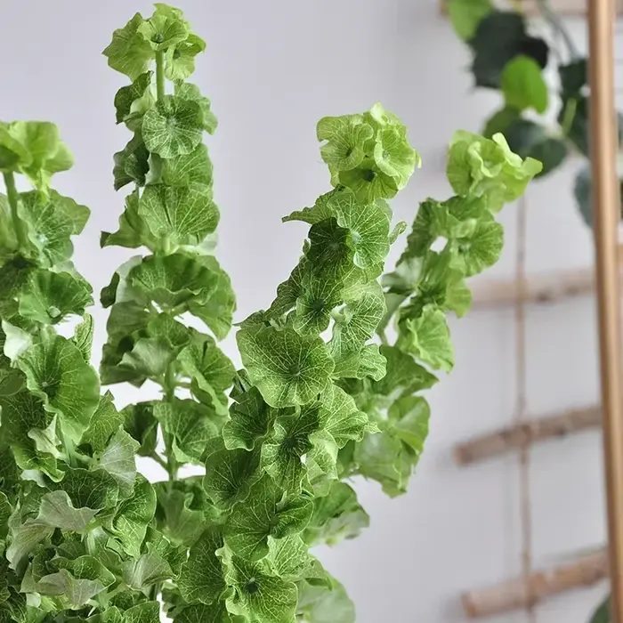 Fausses plantes vertes