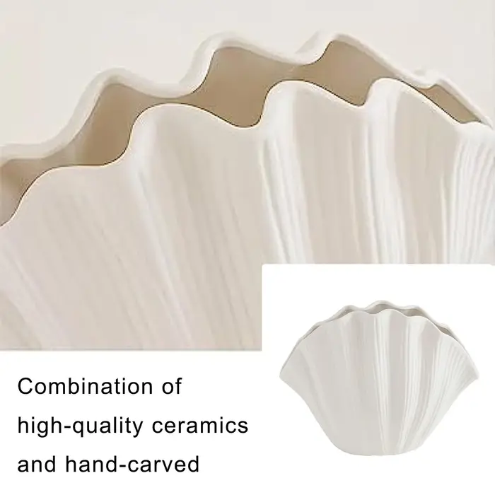 Vase en céramique coquillage
