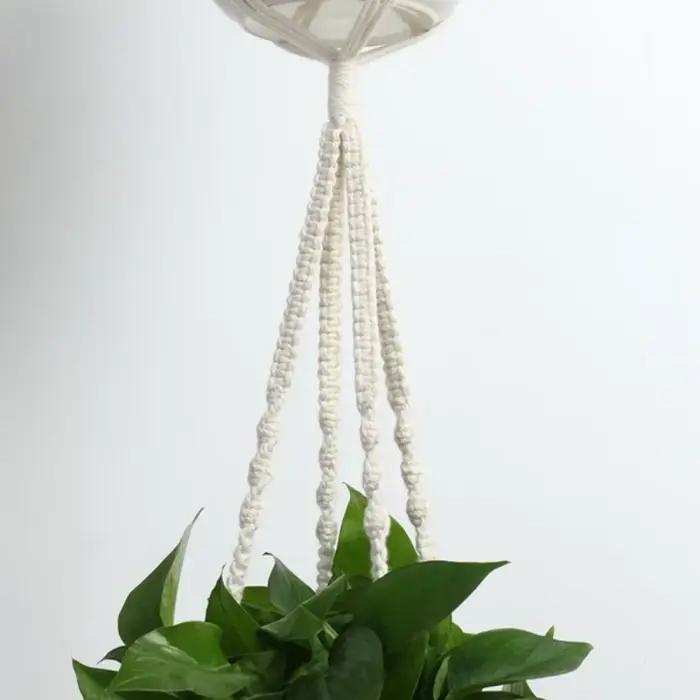 Cintres pour plantes en macramé