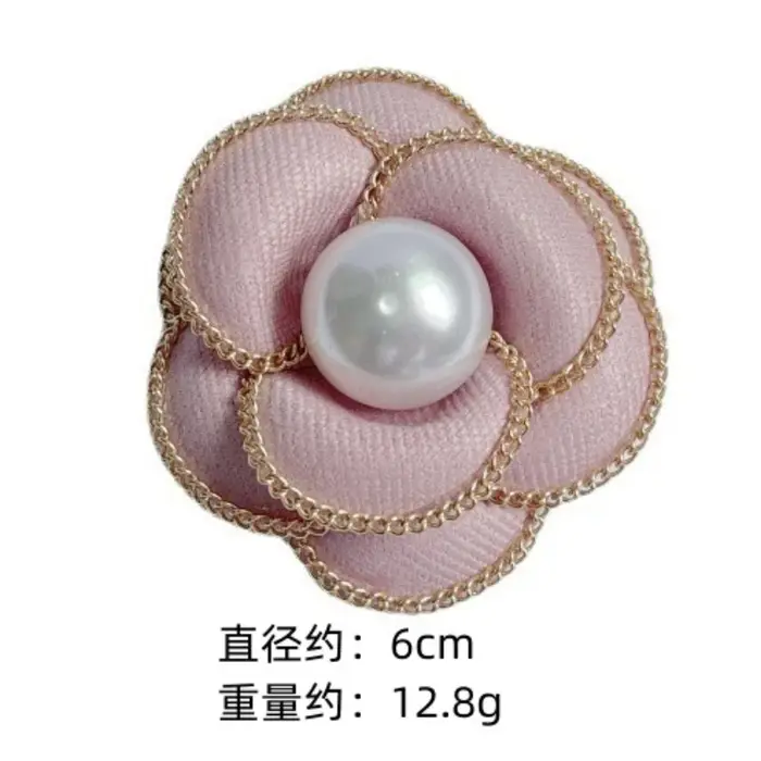 Broche en tissu avec perles et fleurs pour femmes