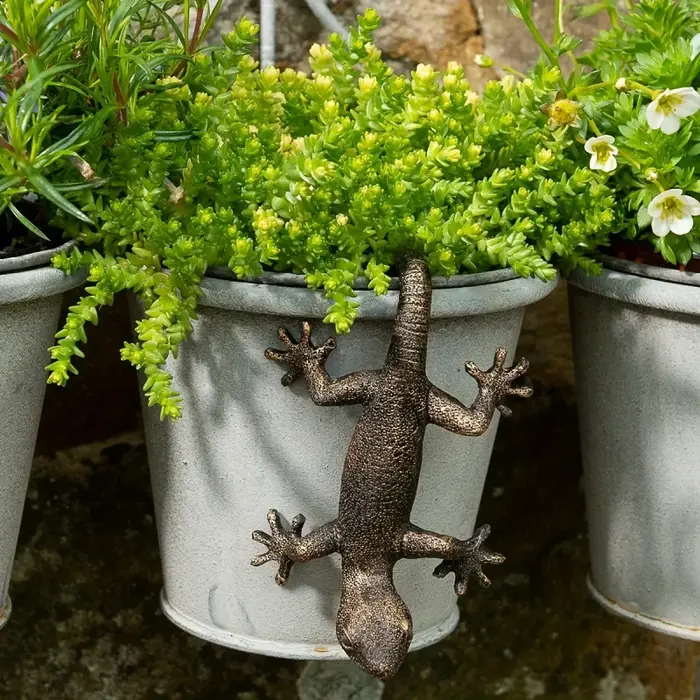 Sculpture en résine Gecko – Décoration de jardin miniature