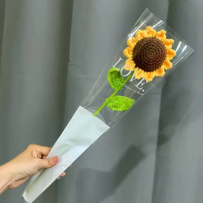 1pc Fleurs artificielles au crochet en forme de tulipe