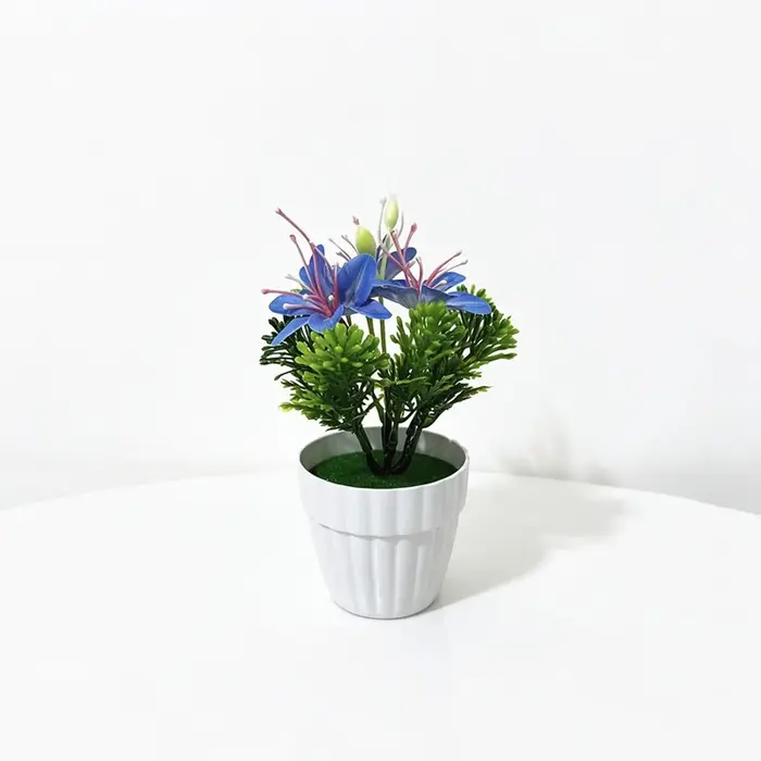 Plante artificielle 3-Bloom pour fleurs de cerisier dans un pot ondulé pour décoration intérieure