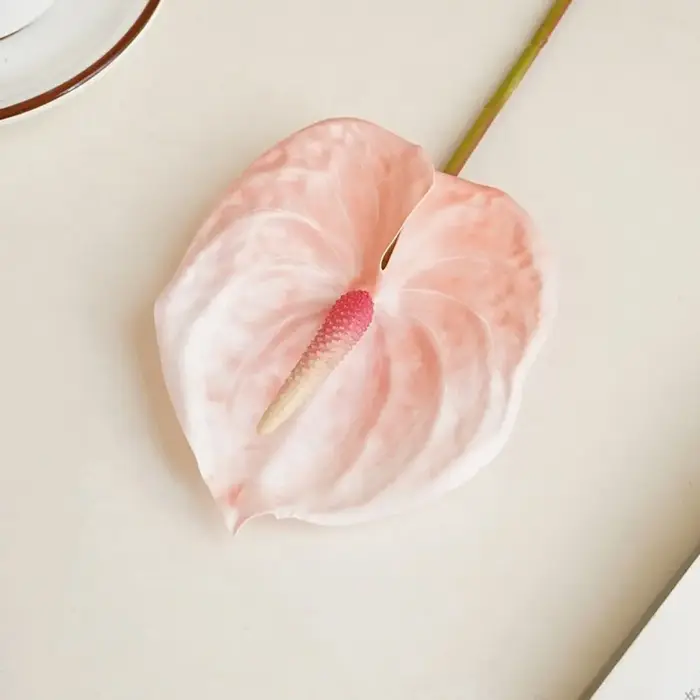 Fleurs artificielles réalistes pour mariage et jardin