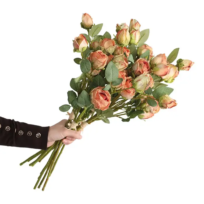 Bouquet de fausses Roses en soie