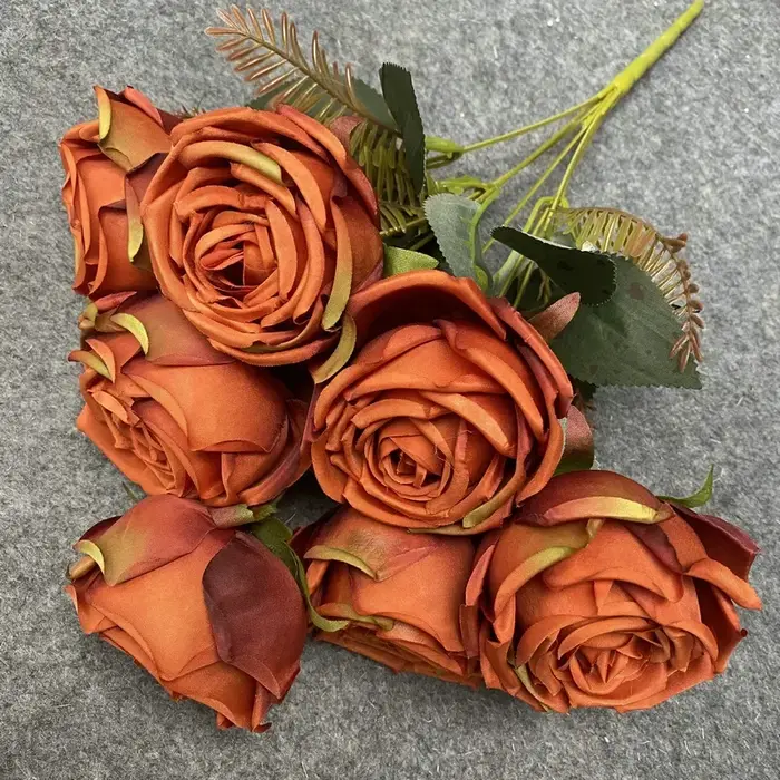 Bouquet de Roses Artificielles au Caramel