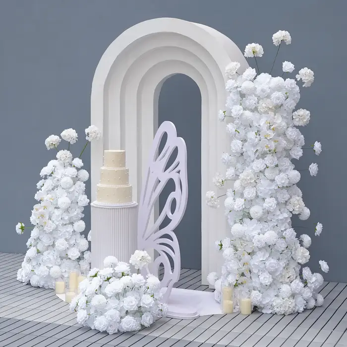X7749 Arrangements floraux de mariage en hortensias et orchidées blanc pur
