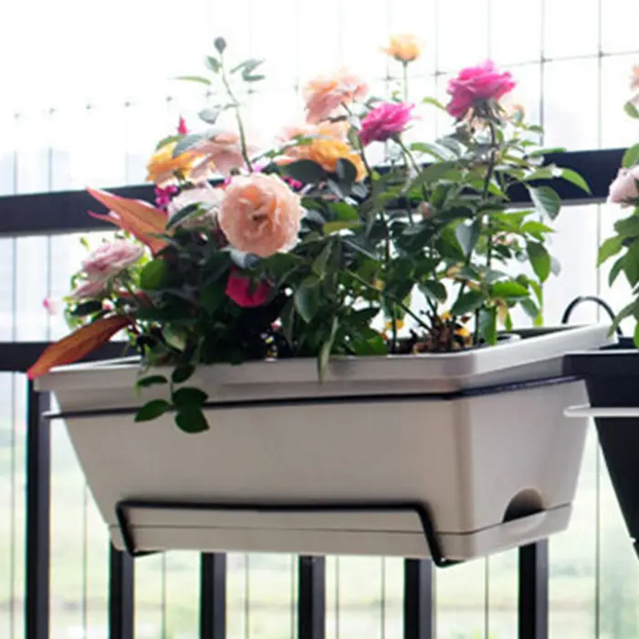 Jardinière de garde-corps de balcon