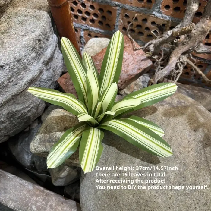 Bromeliad artificiel en pot, fausse feuillage vibrant pour scènes d'intérieur nordiques et accessoir