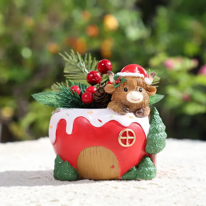 Pot de fleurs en résine en forme de vache des Highlands de Noël pour plantes succulentes, mini ornement de bureau, décoration de jardin féerique
