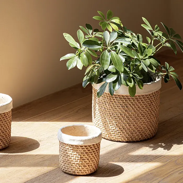 Jardinière tissée en faux ciment