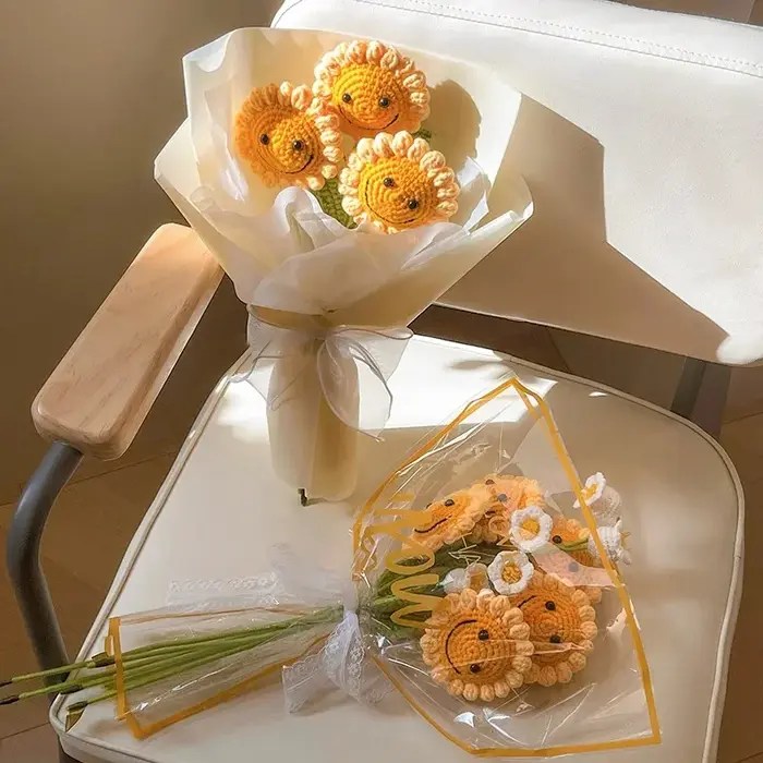 Bouquet de tournesol au crochet en laine fait à la main – 1 branche unique avec visage souriant