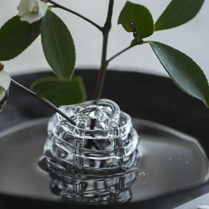 Vase à fleurs en verre Zen