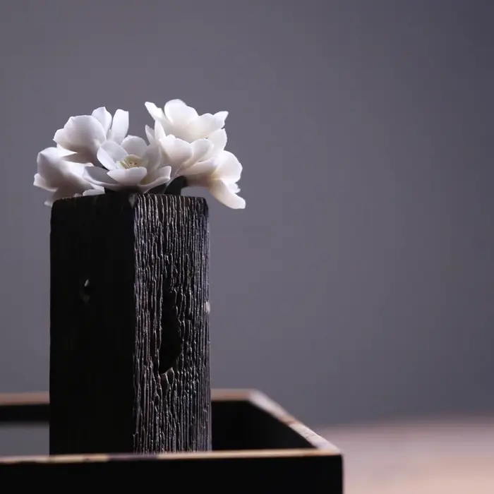 Figurines de Fleurs en Céramique Faites à la Main