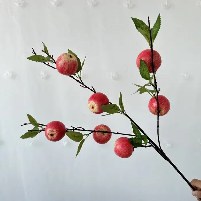 Branches de fruits artificiels réalistes