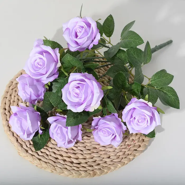 Roses artificielles en soie marron à 9 têtes