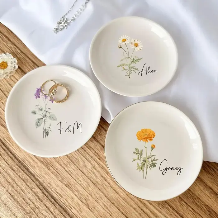 Plat de bibelot de fleur de naissance personnalisé, fête prénuptiale, bague de demoiselle d'honneur,