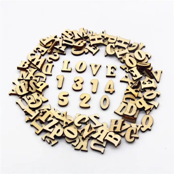 Style rustique majuscule lettres en bois Alphabet disques découpés