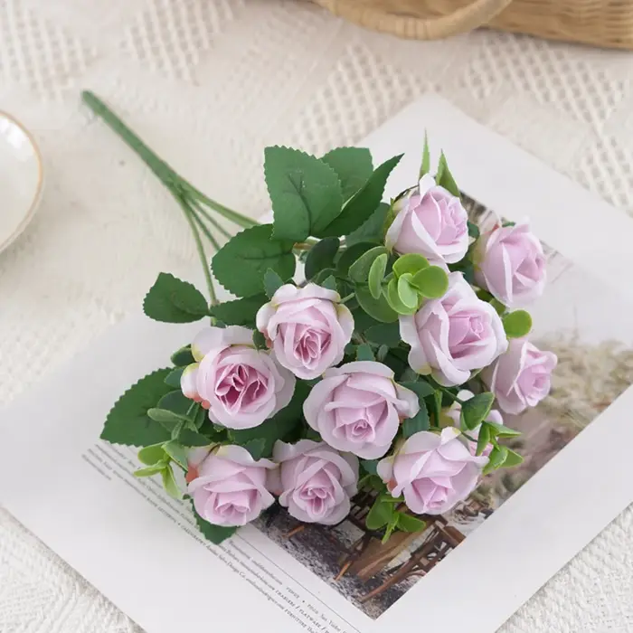 Bouquet de Roses artificielles en soie