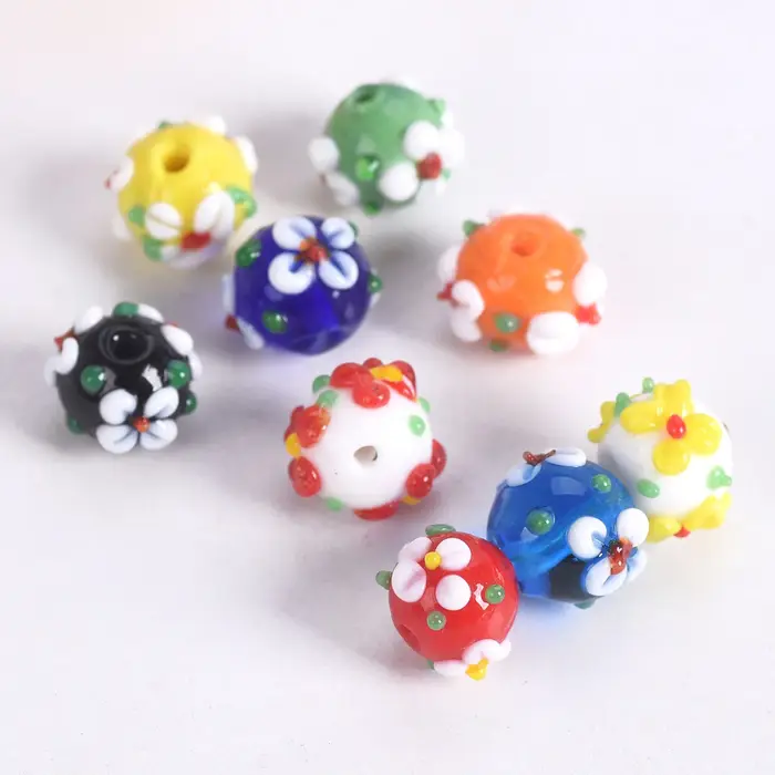 10 pièces de fleurs rondes de 10mm, perles artisanales en verre au chalumeau faites à la main pour l