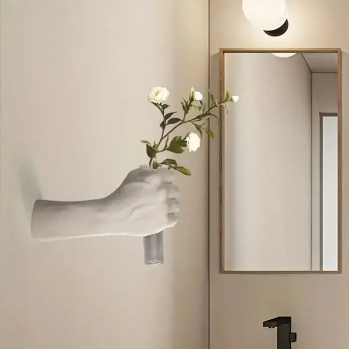 Vase à fleurs à main en résine