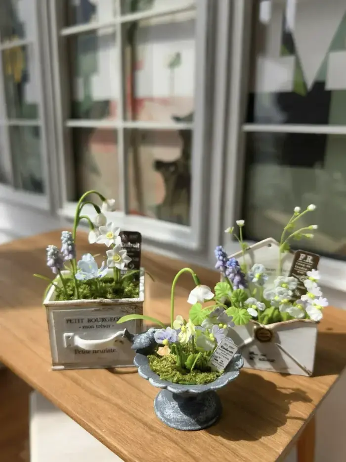 Simulation de fleurs miniatures