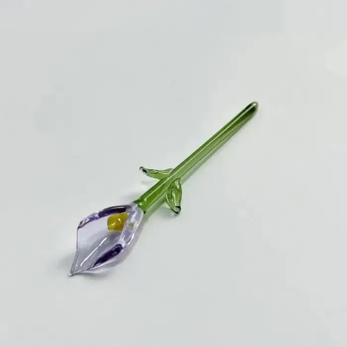 Callalily en verre artisanal avec tige