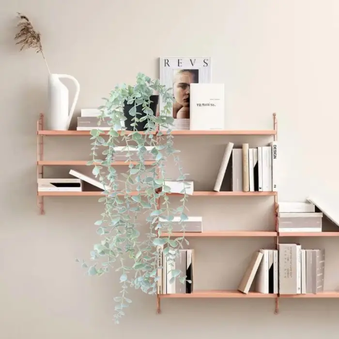 Plantes d'eucalyptus artificielles suspendues avec Pot