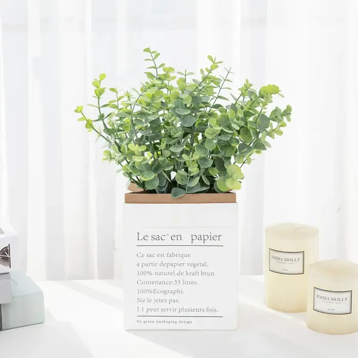 Plantes artificielles, fleurs de roses