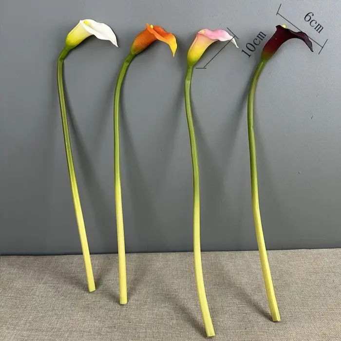 5/6 pièces de fleurs artificielles en PU au toucher réel, type Calla Lily, pour décoration de restaurant, simulation de petites fleurs artificielles violettes de type Taro de mer