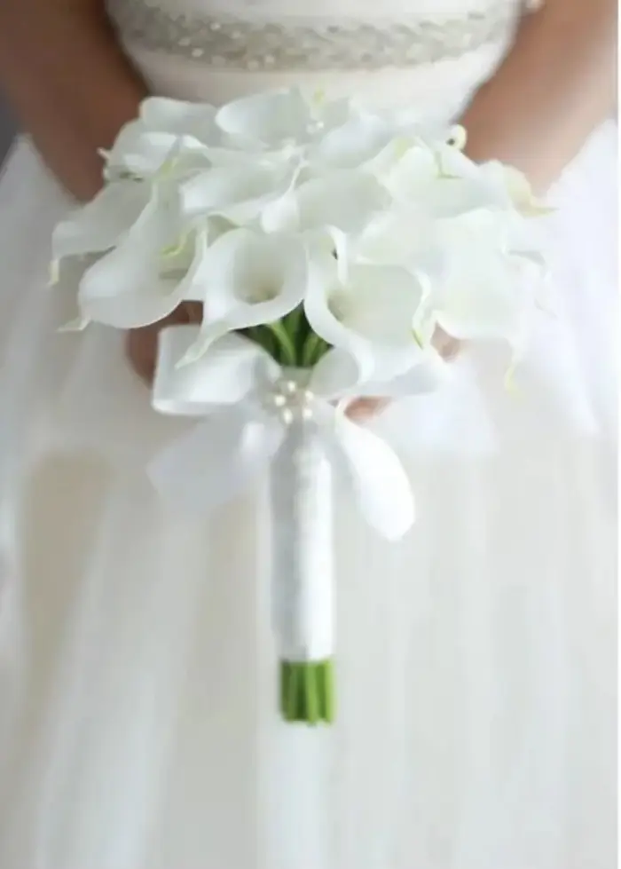 Bouquet de fleurs de lys Calla artificielles blanches