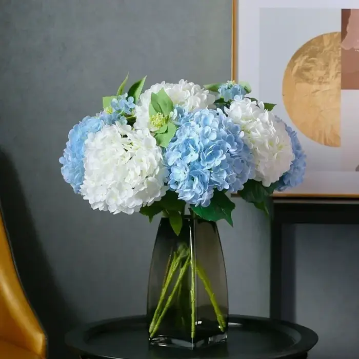 Fleurs artificielles en film de latex