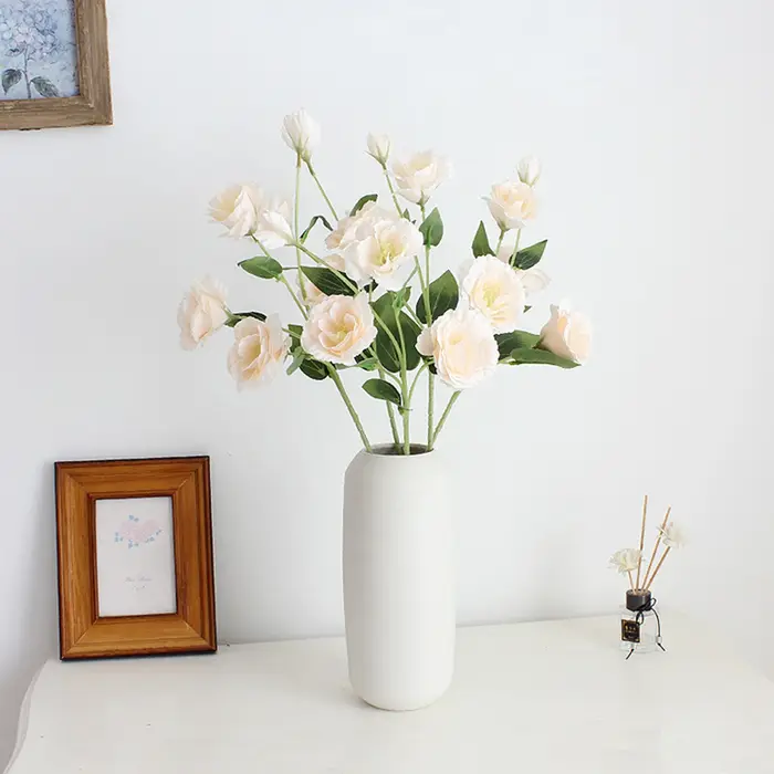 4 tiges de fleurs artificielles Lisianthus pour décoration de mariage