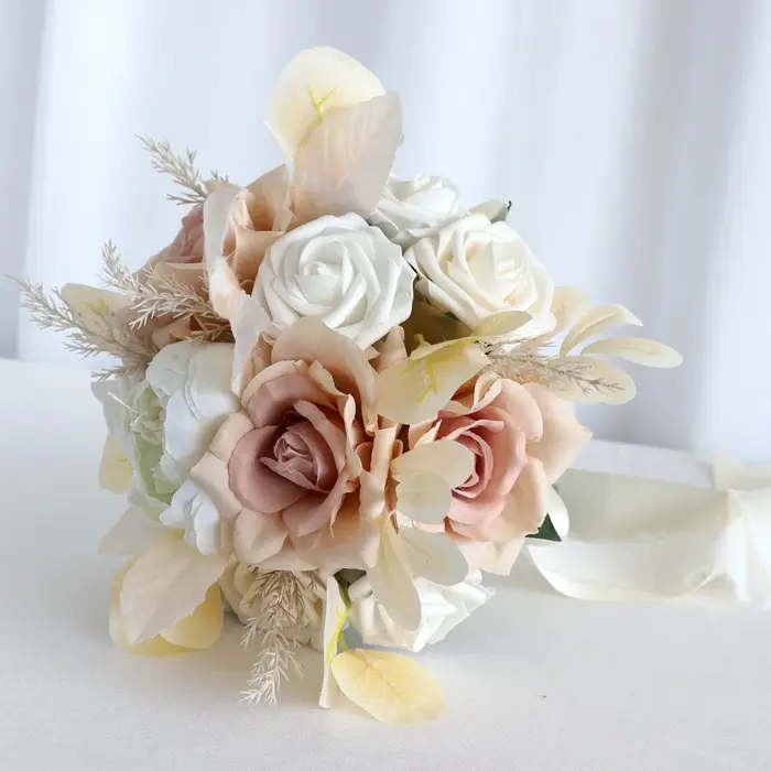 Yannew poussiéreux Rose fleur artificielle Bouquets de mariée