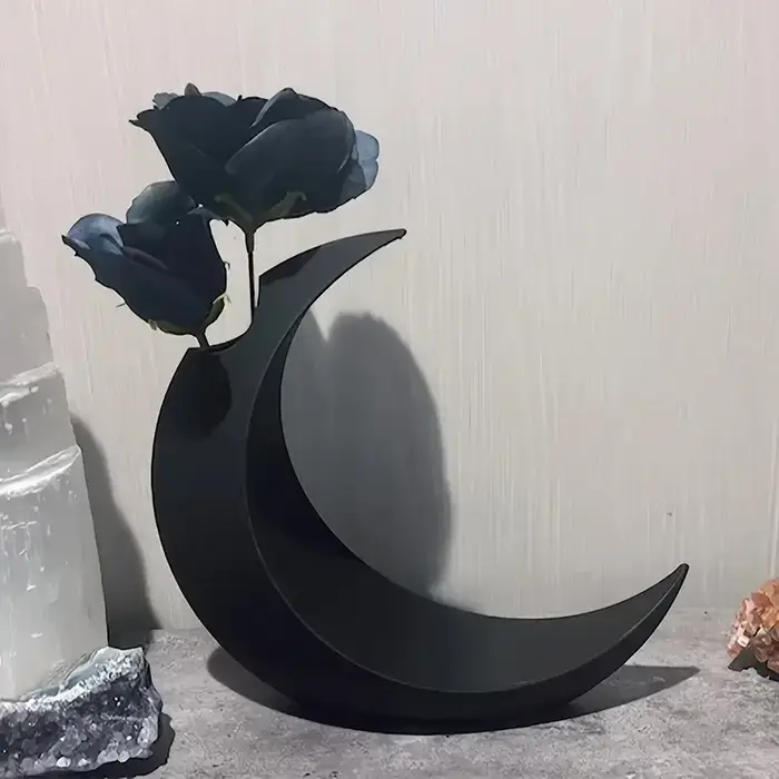 Vase de lune gothique imprimé en 3D