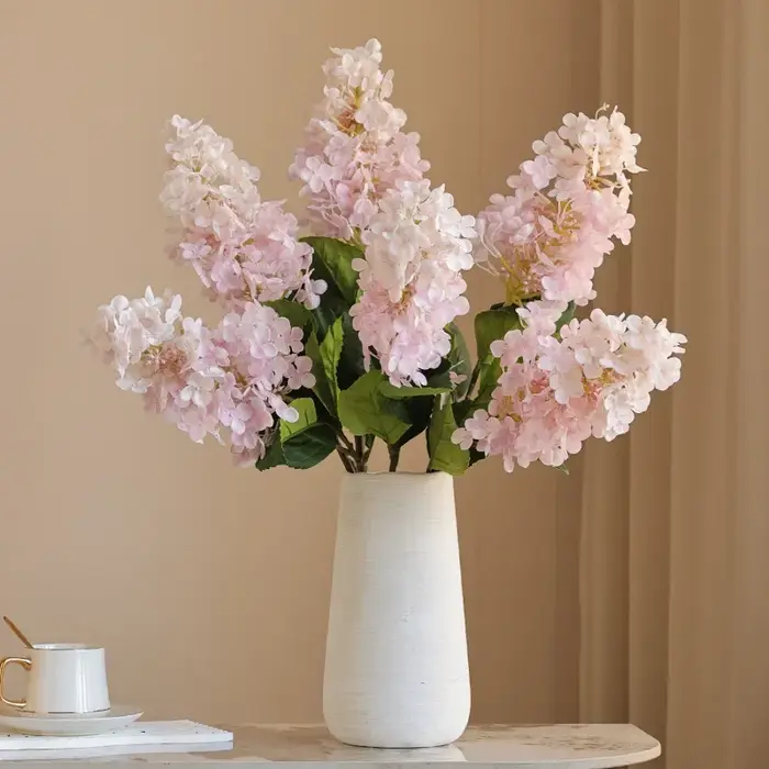 Simulation de fleurs en soie