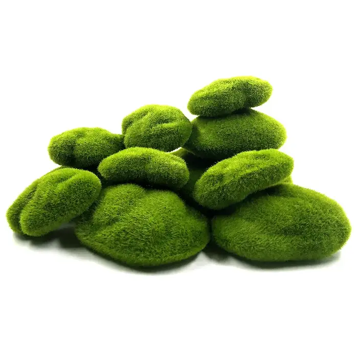 Plantes de mousse d'herbe artificielle verte