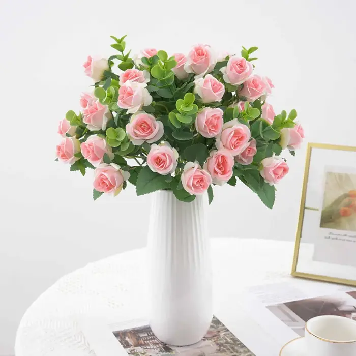 Bouquet de Roses artificielles en soie