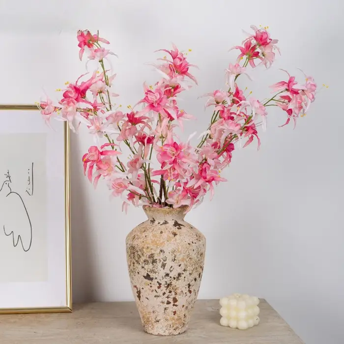 6 pièces de fleurs artificielles en soie