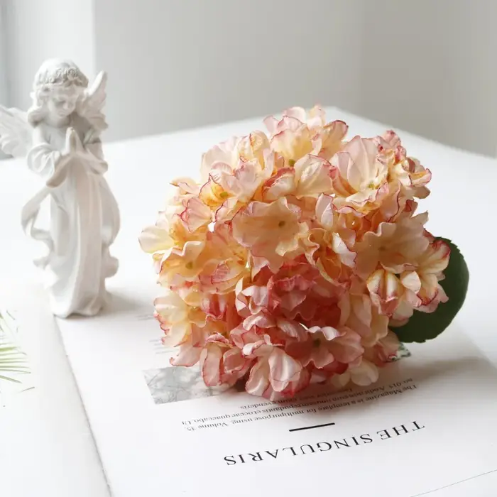 Superbes Fleurs Artificielles en Soie Hortensia à Bords Brûlés – 10 Couleurs – Décoration DIY – Bouq