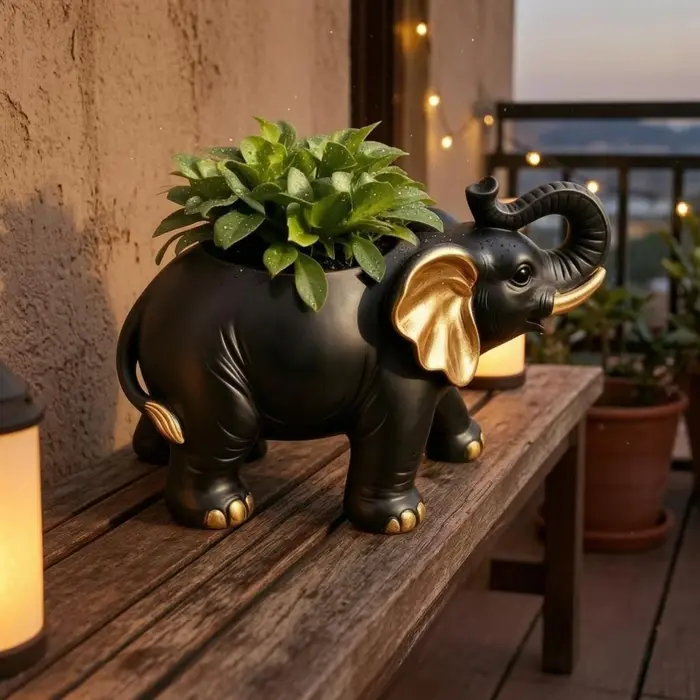 Jardinière en résine en forme d'éléphant