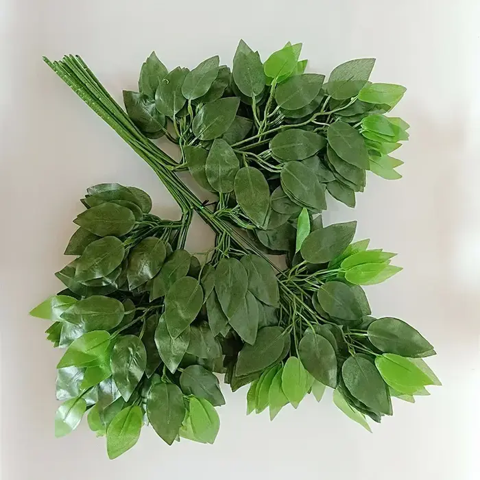 Feuilles de faux cuir chevelu Ginkgo en plastique